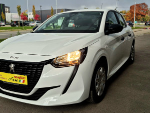 Peugeot 208 2021