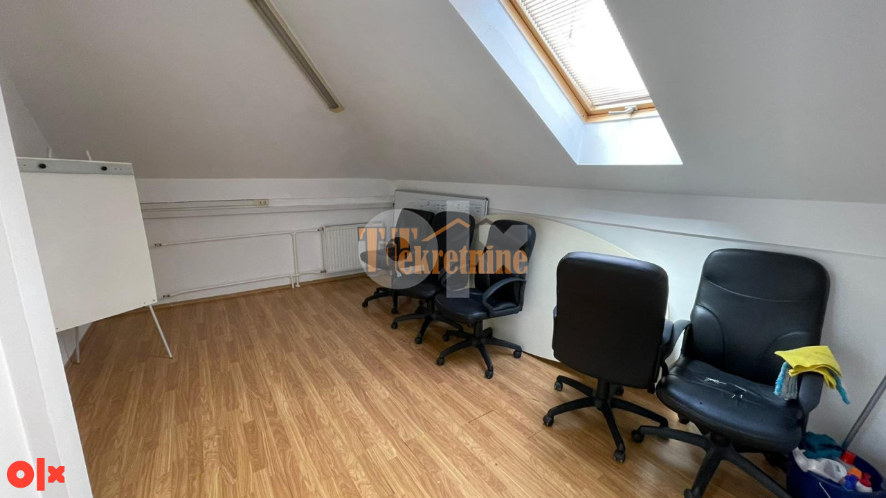 Poslovni prostor  210 m2 - Centar 4