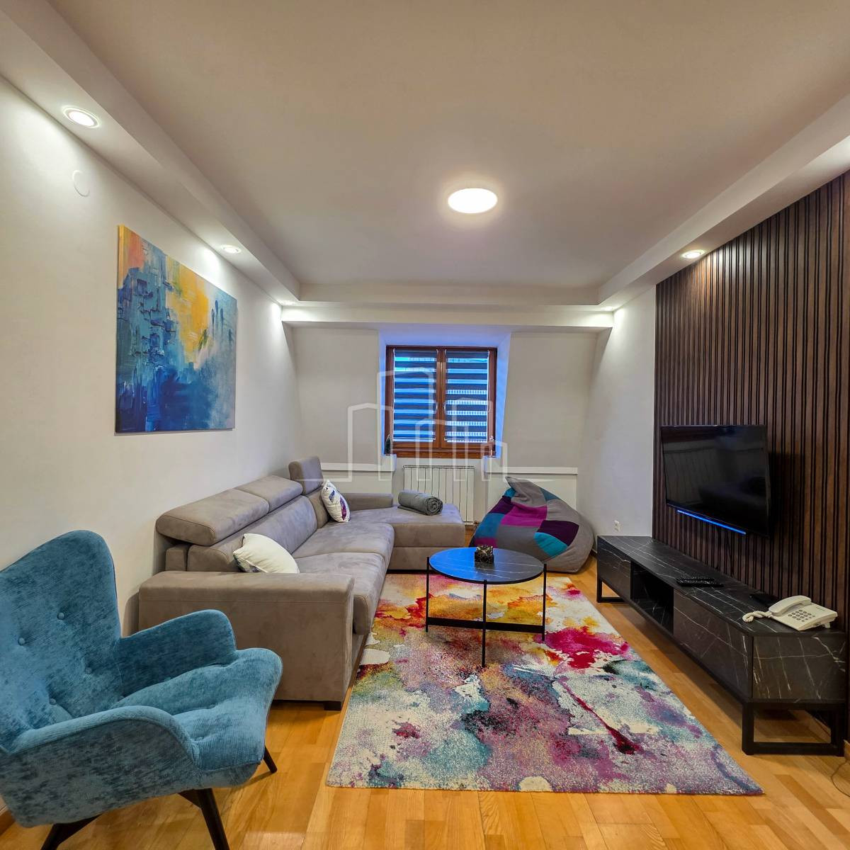 Apartman opremljen 49m2 sa garažom ApartHotel Jahorina 3