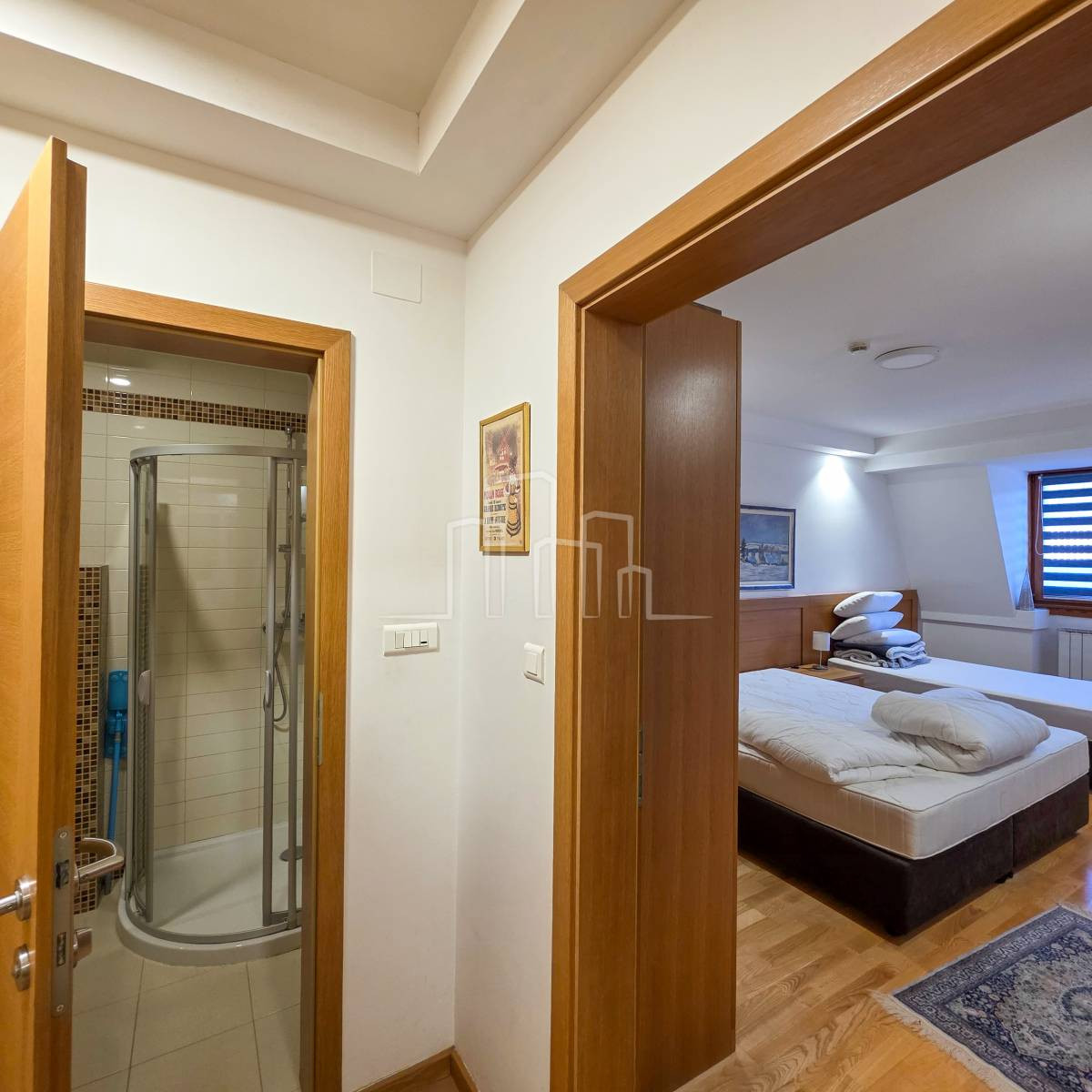 Apartman opremljen 49m2 sa garažom ApartHotel Jahorina 14