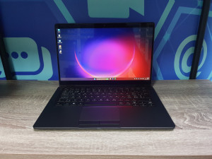 DELL LATITUDE 5300 8gen. 2u1 laptop/tablet.