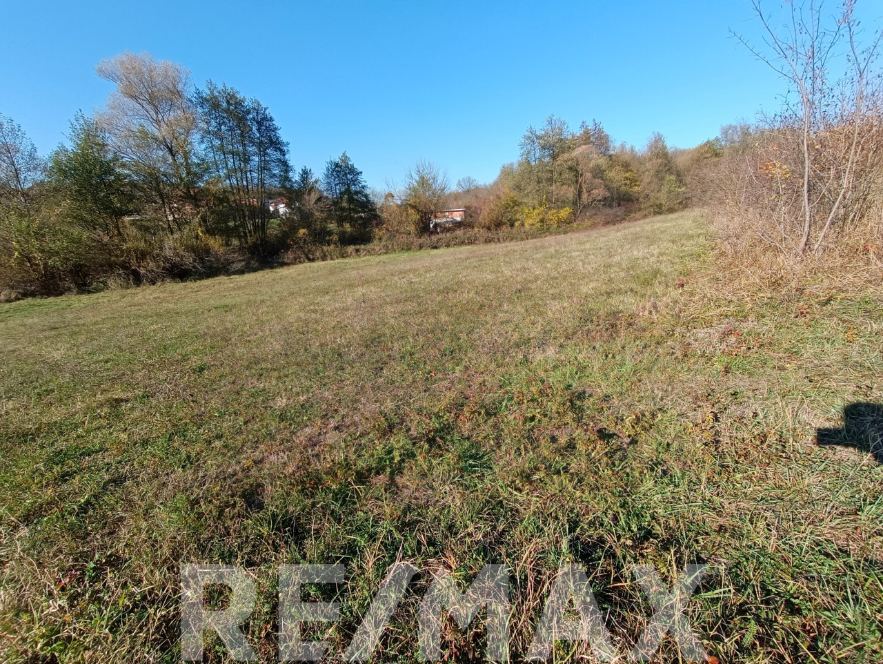 Motike, zemljište 2.730m2 na 1km od škole 3