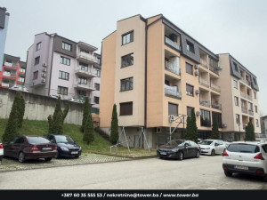 Prodaja/ stan/ Centar/ Breka/ Jezero/ Pionirska/ Trosoban/ 65m2