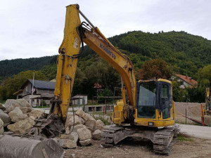 Bager Komatsu PC138-8 cca 10.000 sati - 062 979 147