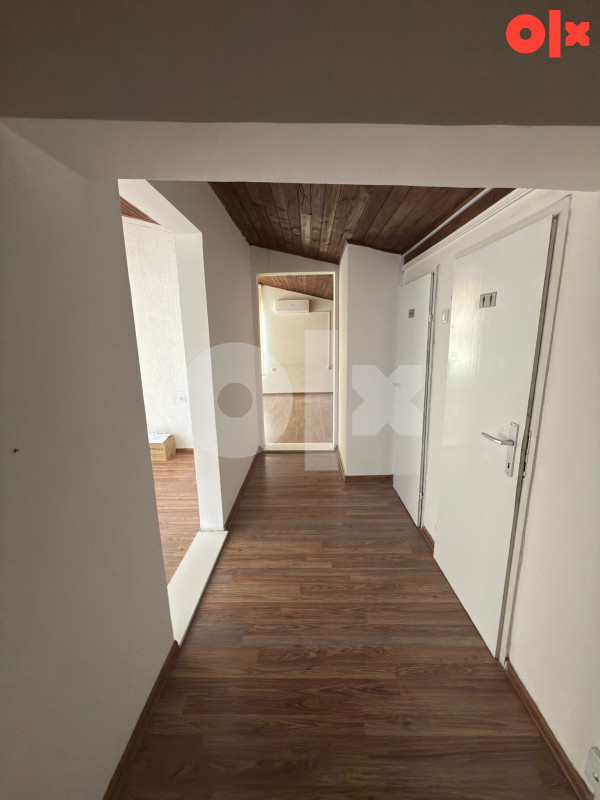Poslovni prostor Ugljevik 84m2 + 16m2