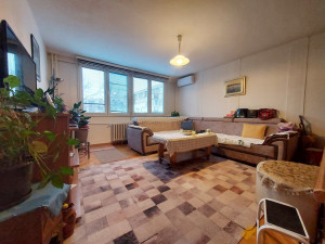 Dvosoban stan na drugom spratu , Aneks, Novi Grad