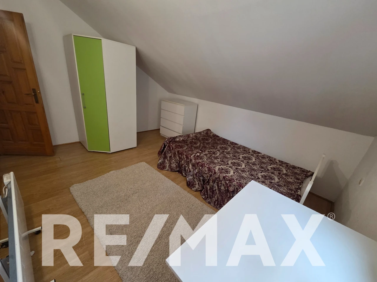 Troiposoban stan u privatnoj kući, 75 m², N.Varoš - Mehr