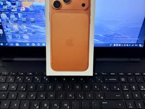 IPHONE 17 PRO 1 TERABAJT ORANGE NOV VAKUM GARANCIJA 1GOD