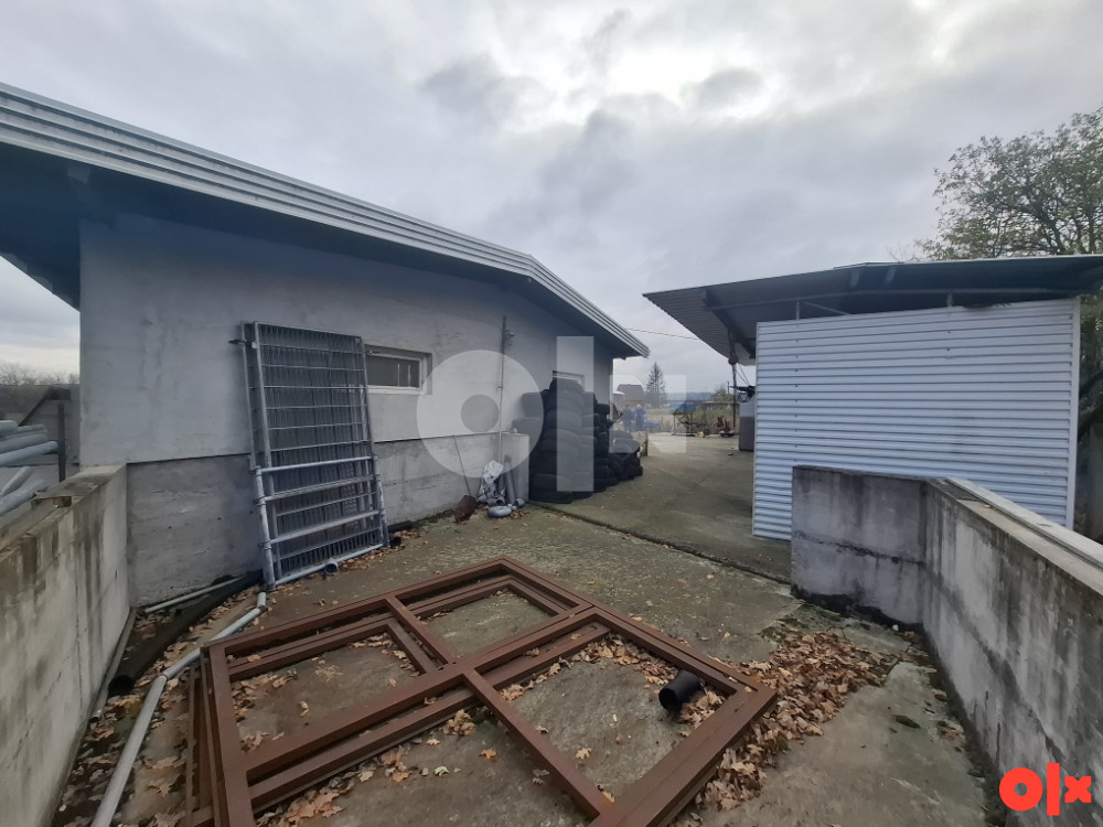 Zemljište Gradačac 12.000m2 sa objektima i gradjevinskom dozvolom 2