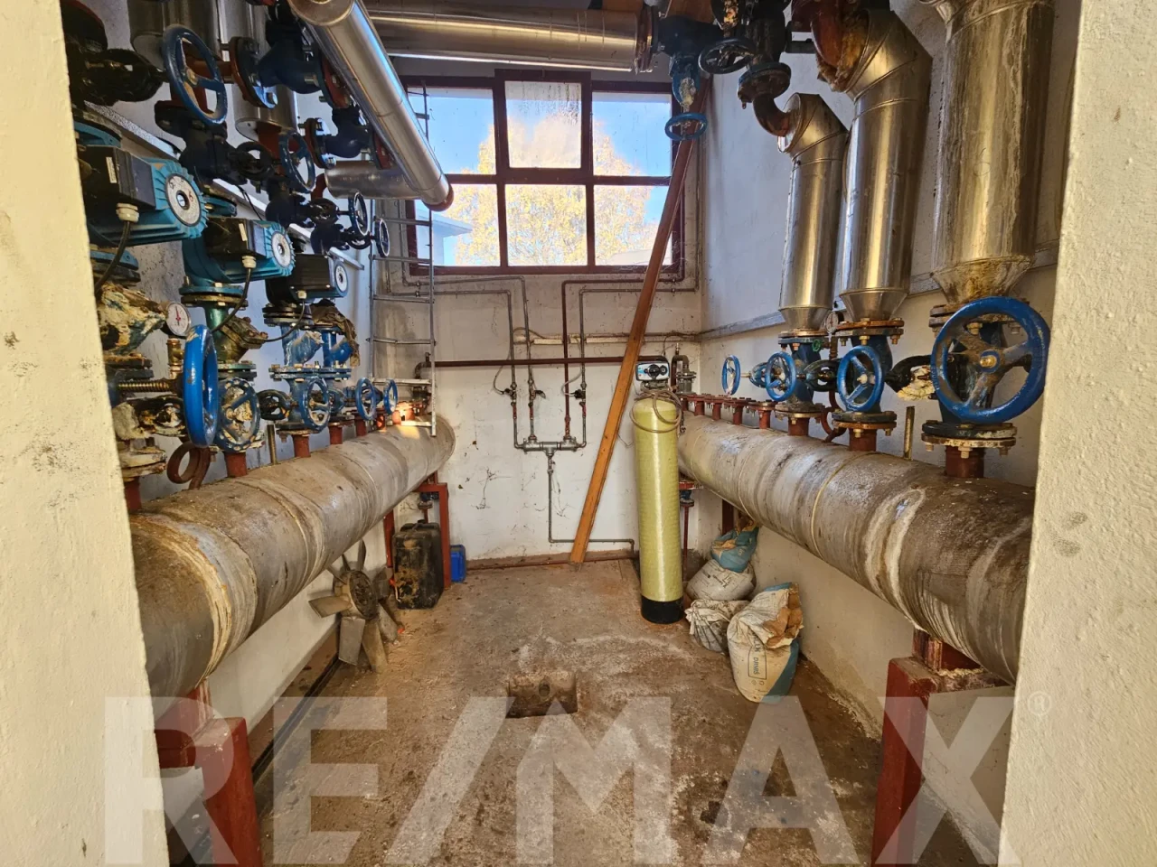 Na prodaju kompletno opremljena pilana | Petrovac-Drinić 40