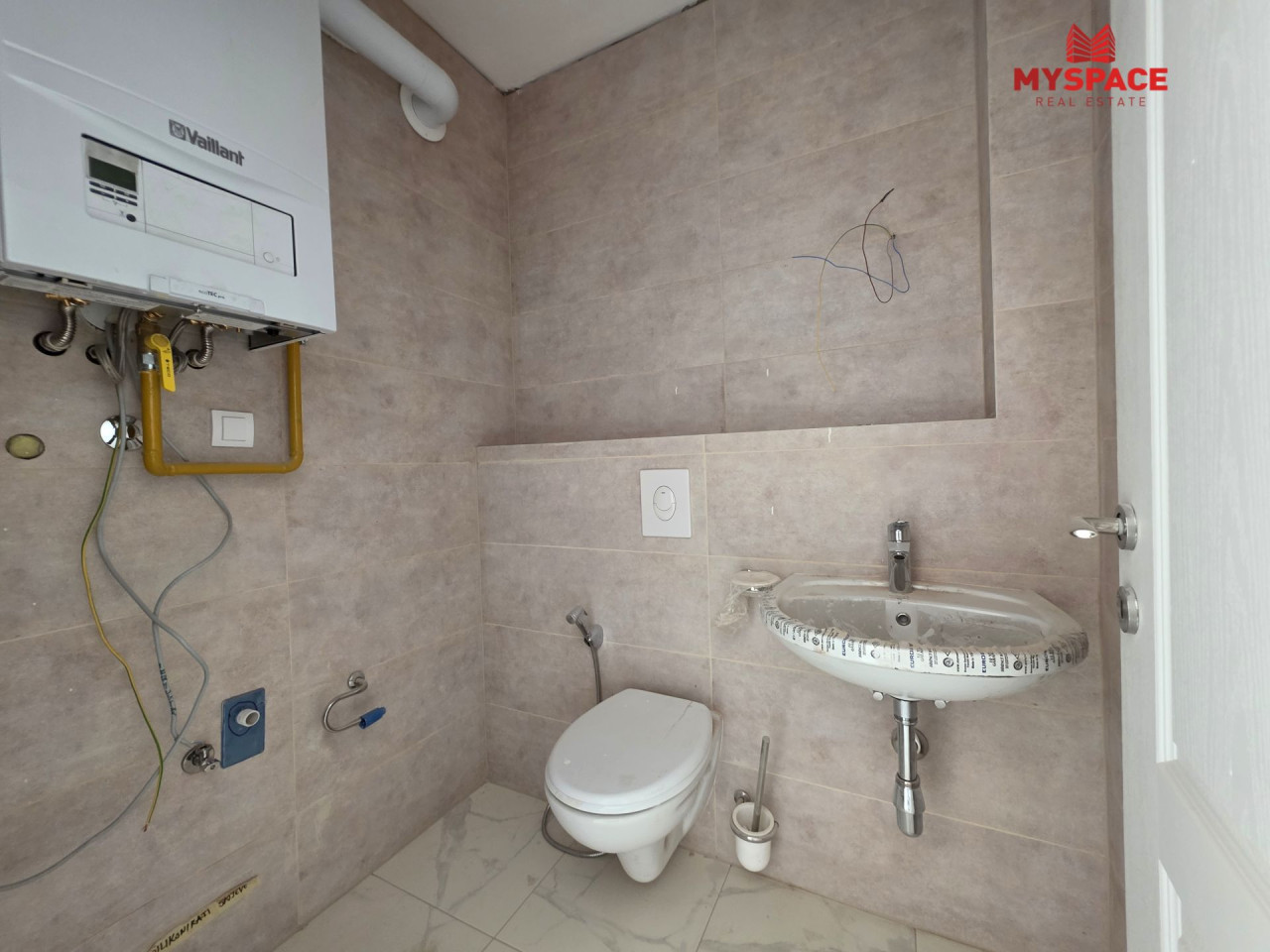 MY SPACE/ Stan/ Stari Grad/ Mihrivode/ NOVOGRADNJA/ 94 m2 10
