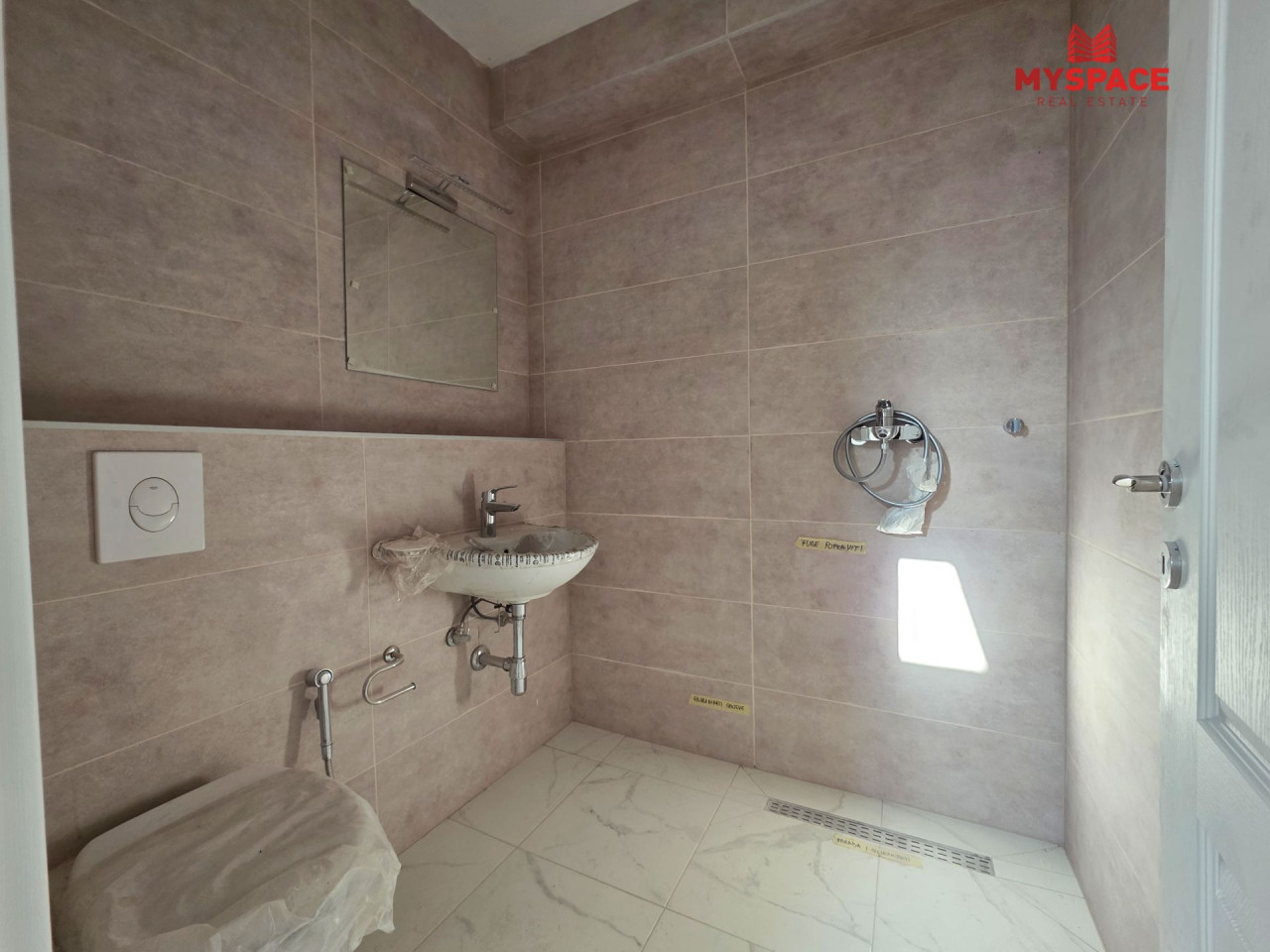 MY SPACE/ Stan/ Stari Grad/ Mihrivode/ NOVOGRADNJA/ 94 m2 16