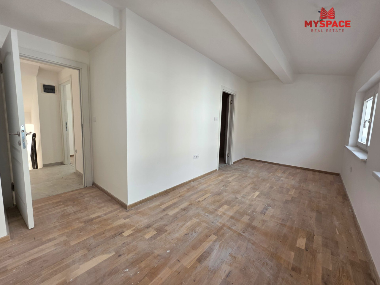MY SPACE/ Stan/ Stari Grad/ Mihrivode/ NOVOGRADNJA/ 94 m2 19