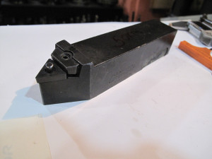 NOZ ZA  STRUG 32 X 32 SANDVIK