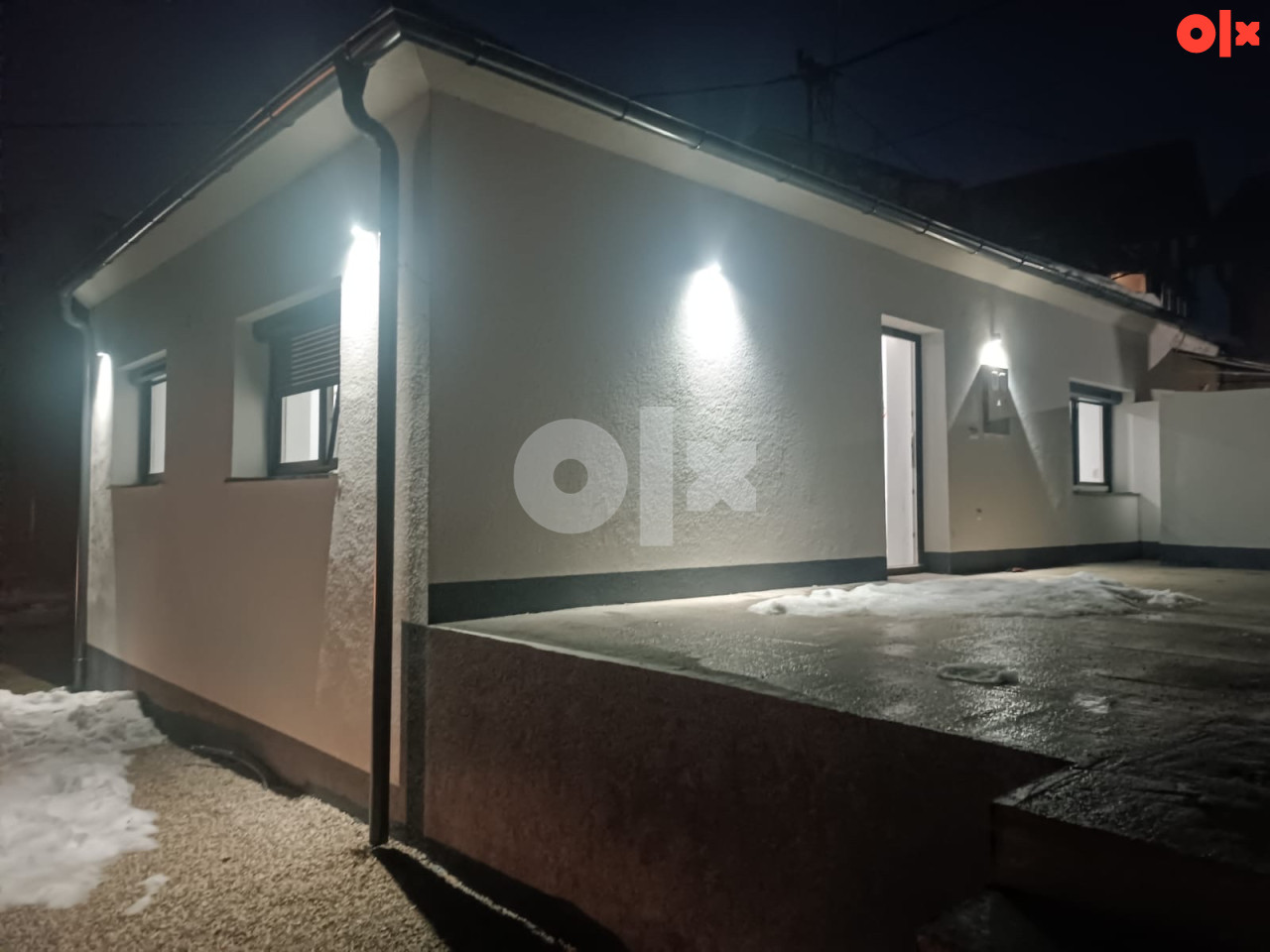 Stan / Kuća  60+60m2 Gradačac Centar *Useljivo*Novo
