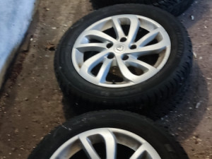 ALU FELGE 16 RENAULT 5X114,3 SA ZIMSKIM GUMAMA 205 55 16