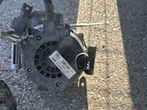 Alternator  Mercedes Vito 2011