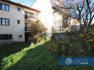 LOCUS: Troetažna kuća u nizu, Sokolović Kolonija photo 5