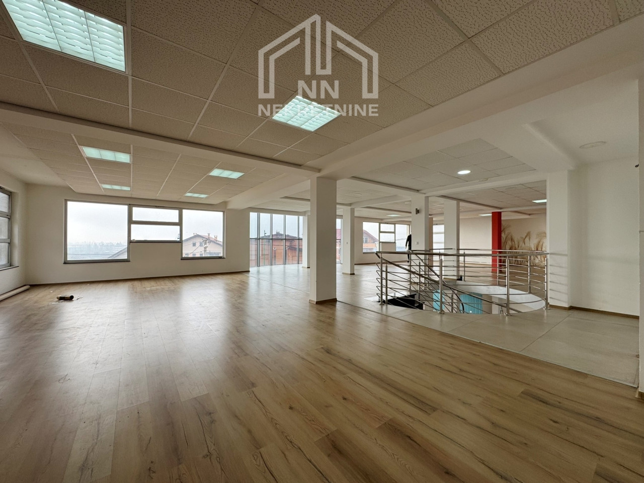 NN Nekretnine : Poslovni prostor 420m2 - Rajlovac 5