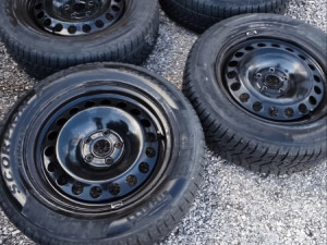 ČELIČNE FELGE 17 VW 5X112 I ZIMSKE GUME  215 65 17