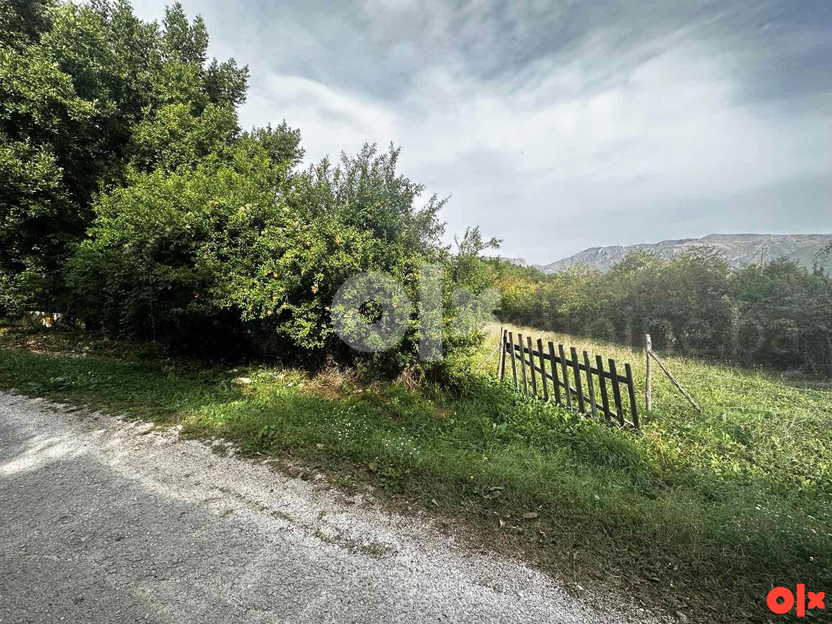 Zemljište u naselju Željuša u blizini Mostara (2.094m2) 2