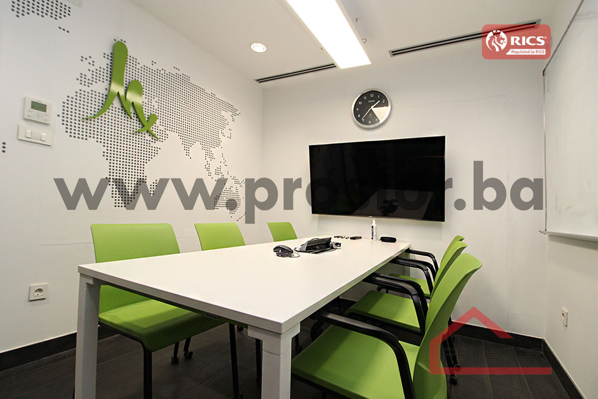 PROSTOR izdaje: Poslovni prostor, 90m2, Dolac Malta 3