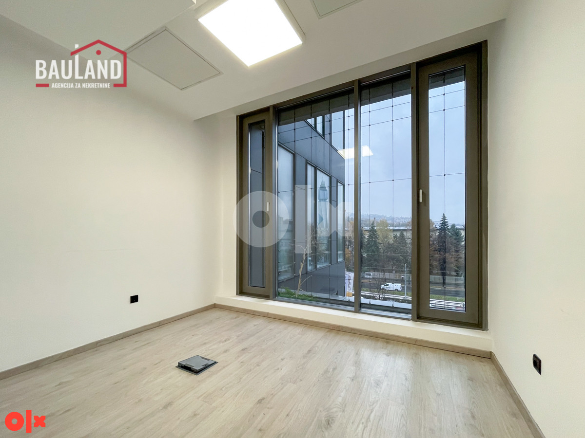 BAULAND/ Kancelarijski prostor 124m2/ Importanne Centar 16