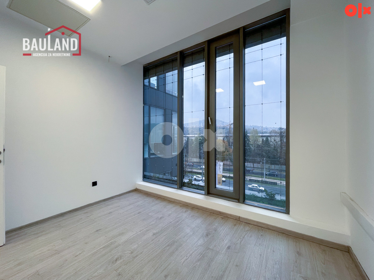 BAULAND/ Kancelarijski prostor 124m2/ Importanne Centar 17