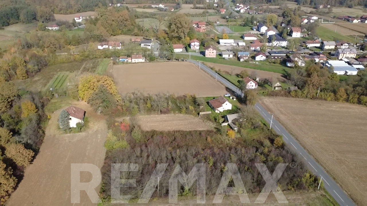 Zemljište 5285m2 sa kućom i objektom za adaptaciju - Nožičko 7
