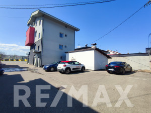 Residential-commercial building Budžak 444m2, plot 536m2, parking photo 4