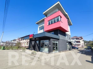 Residential-commercial building Budžak 444m2, plot 536m2, parking photo 2
