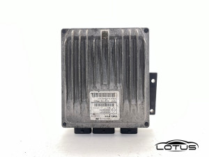 Kompjuter motora Renault CLIO 2 1.5 DCI 8200331477