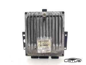 Kompjuter motora ECU Renault KANGOO 1.5 DCI 8200331477