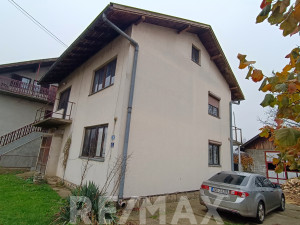 Prostrana kuća u Trnu na 915m2 placa photo 5