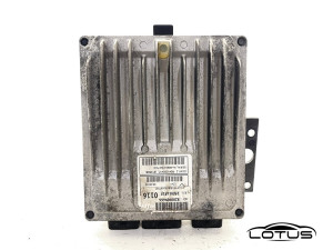 Kompjuter motora ECU Renault KANGOO 1.5 DCI 8200909666