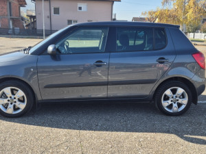 Škoda Fabia 1.2 77kw 2011godina AUTOMATIK 065 760-399