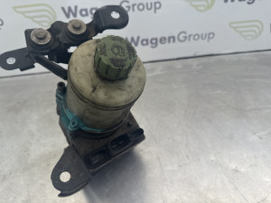 Kojo pumpa Volkswagen Polo (fotografija 1)