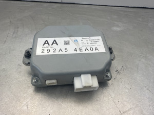 Stabilizator napona Nissan Qashqai 2015