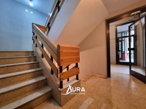 AURA/ Stan sa parkingom u srcu grada / Centar photo 4