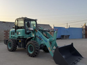 Utovarivač Bager stajnjaka Mimi ZL-920 Doo Mimi