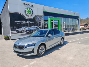 OCTAVIA A8 ESSENCE 2.0 TDI DSG7 gp.2026 -na lageru