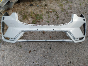 VOLVO XC60 PREDNJI BRANIK