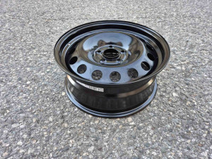 NOVA celicna felga 17 5x114.3 Mazda CX-3 CX30 CX-5 CX-7 7J ET43.5