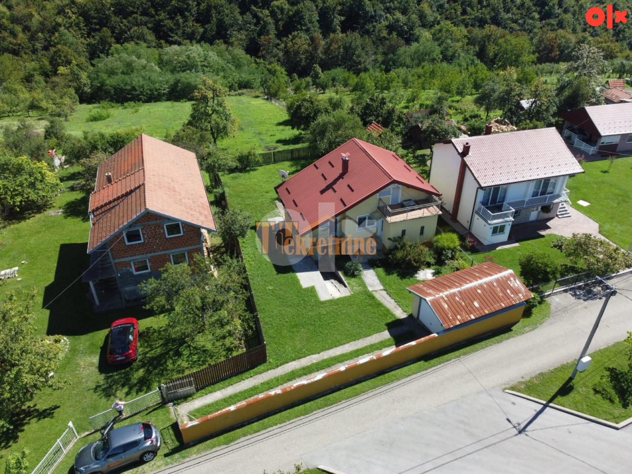 Stambeni objekat 115m2 i zemljišta 8457m2 - Opsječko