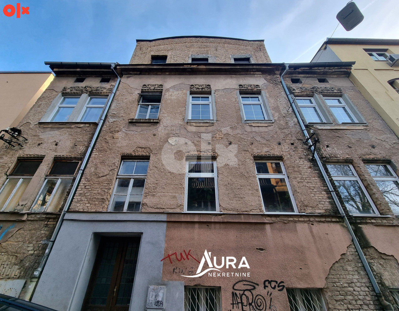 AURA/ Renoviran stan / 1 spr./ Džidžikovac, Centar 3