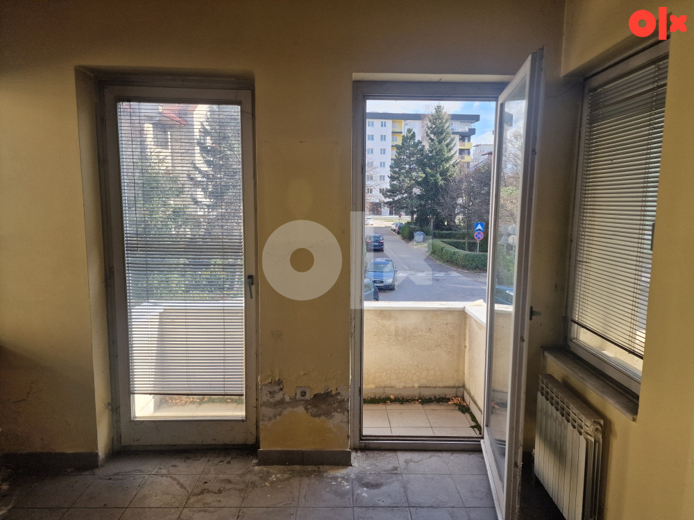 Poslovni prostor  Sarajevo, u naselju Dobrinja 4, iznamljivanje 14