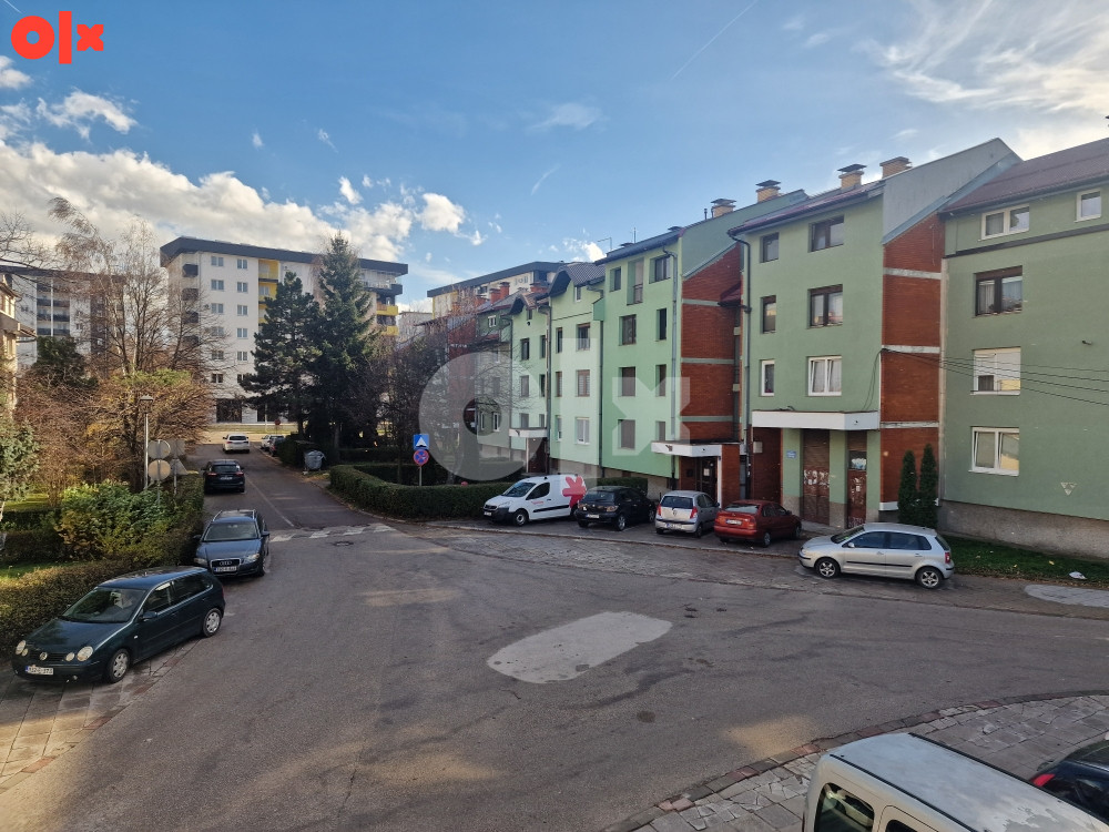 Poslovni prostor  Sarajevo, u naselju Dobrinja 4, iznamljivanje 16