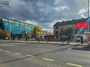 Dvosoban stan sa parkingom Socijalno/Novo Sarajevo 69m2