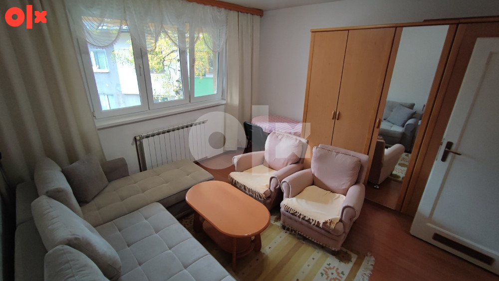 Centar Višnjik jednosoban namješten stan sa balkonom 3