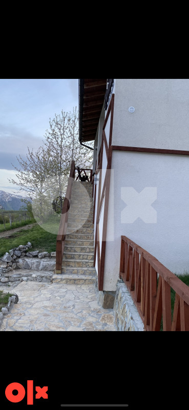 Bjelašnica - kuca i restoran (dva objekta), moze zamjena 2